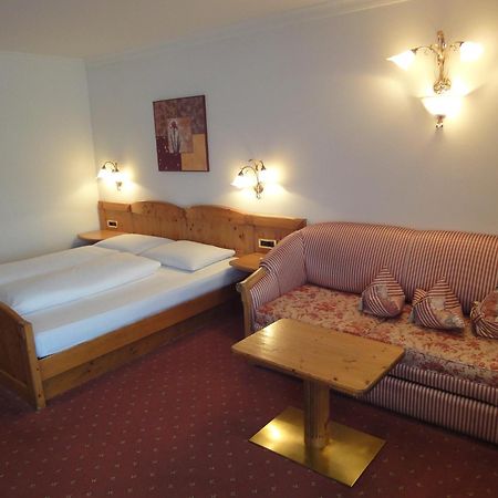Hotel Zum Wolf Castelrotto Exteriér fotografie